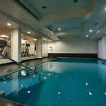 Avalon Courtyard Residence Suites