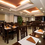 Avalon Courtyard Residence Suites